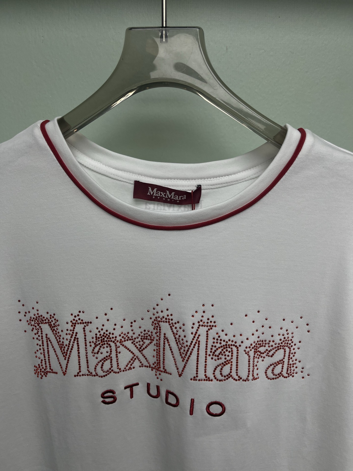 Women's short sleeves
